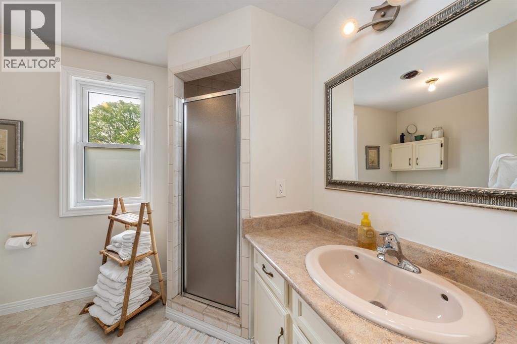 637 O'dell Street, Sarnia, Ontario  N7V 4H7 - Photo 34 - 25022268