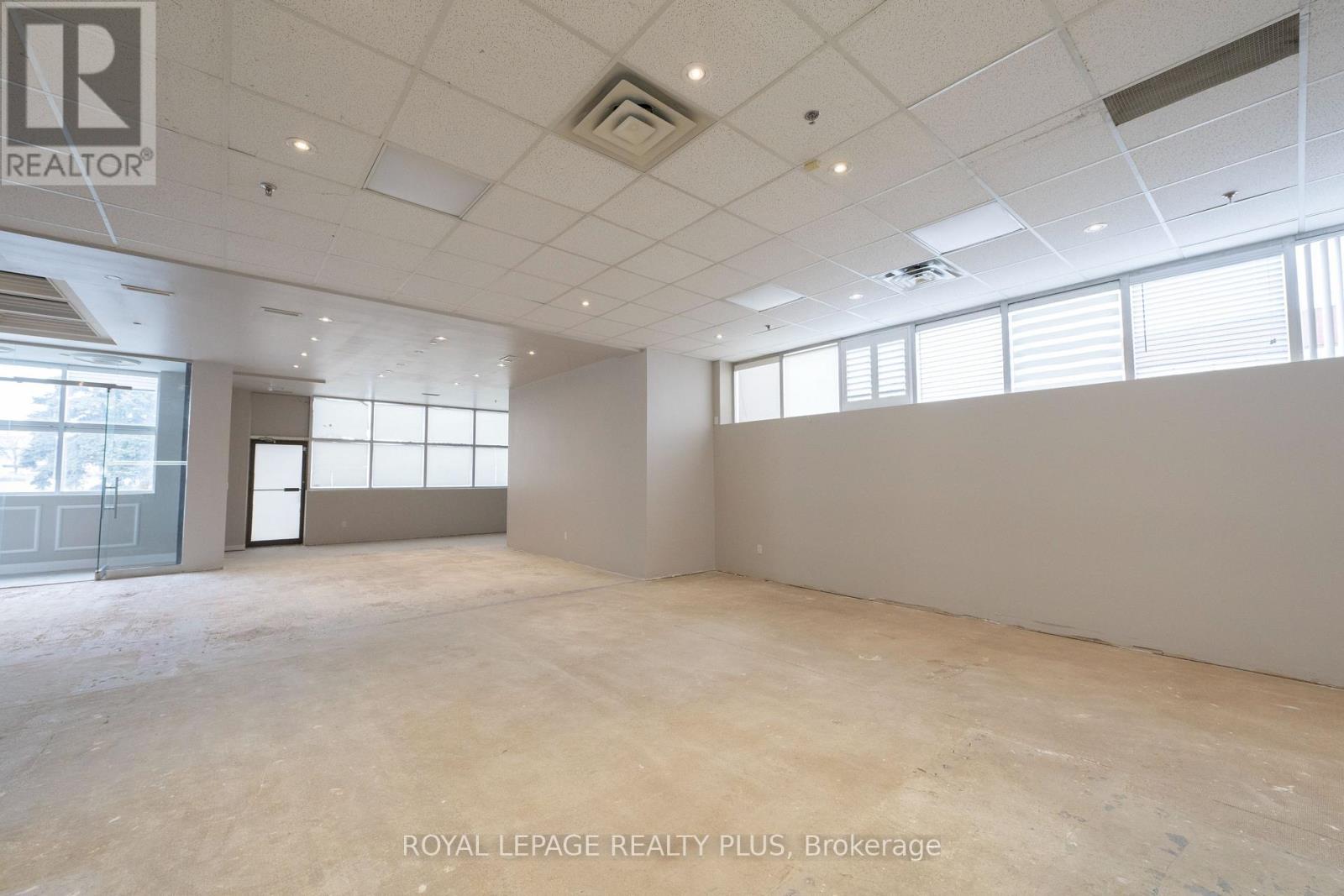 58 - 5100 South Service Road, Burlington, Ontario  L7L 6A5 - Photo 17 - W12403502