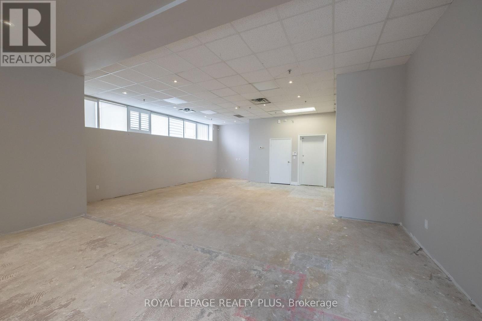 58 - 5100 South Service Road, Burlington, Ontario  L7L 6A5 - Photo 8 - W12403502
