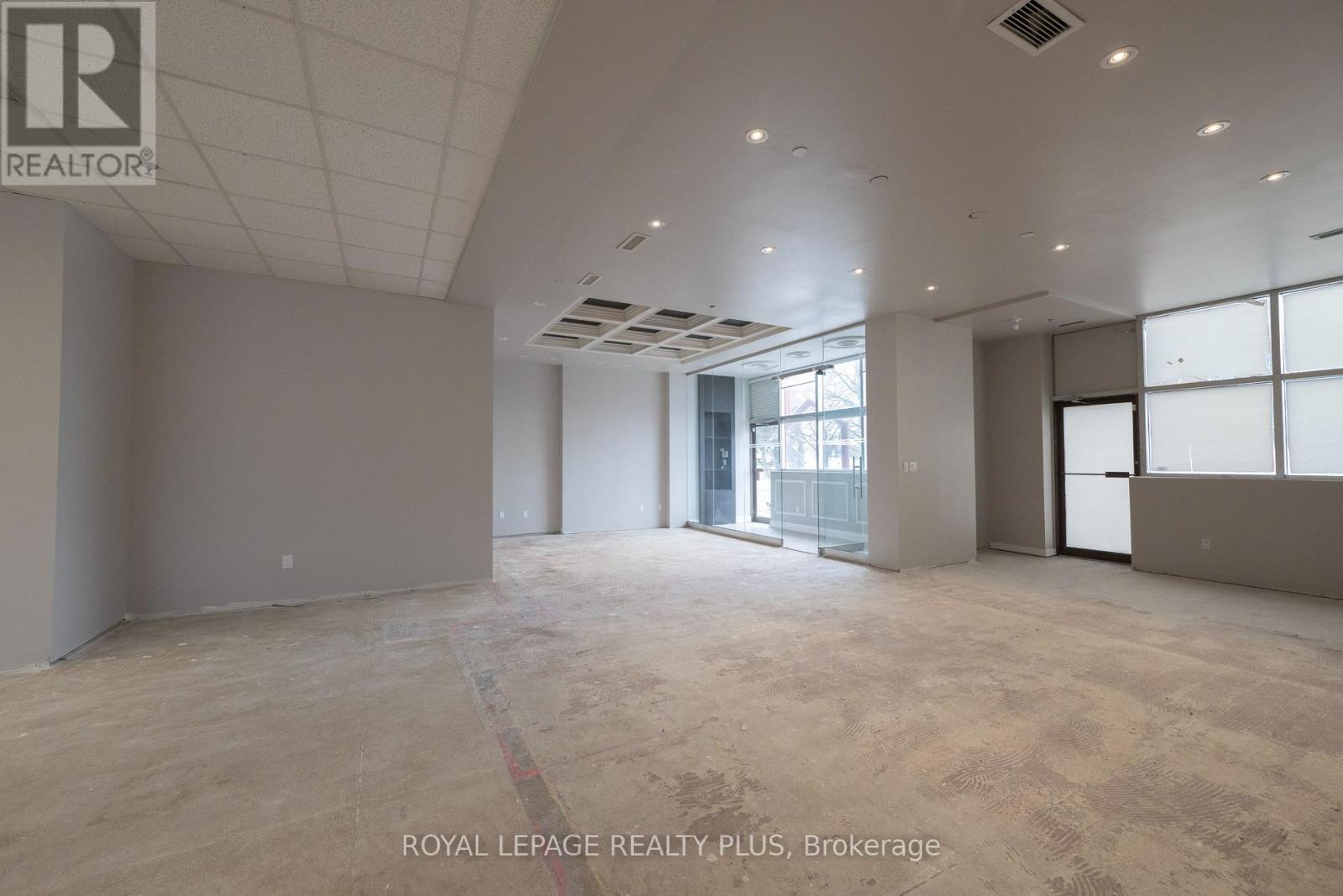 58 - 5100 South Service Road, Burlington, Ontario  L7L 6A5 - Photo 9 - W12403502
