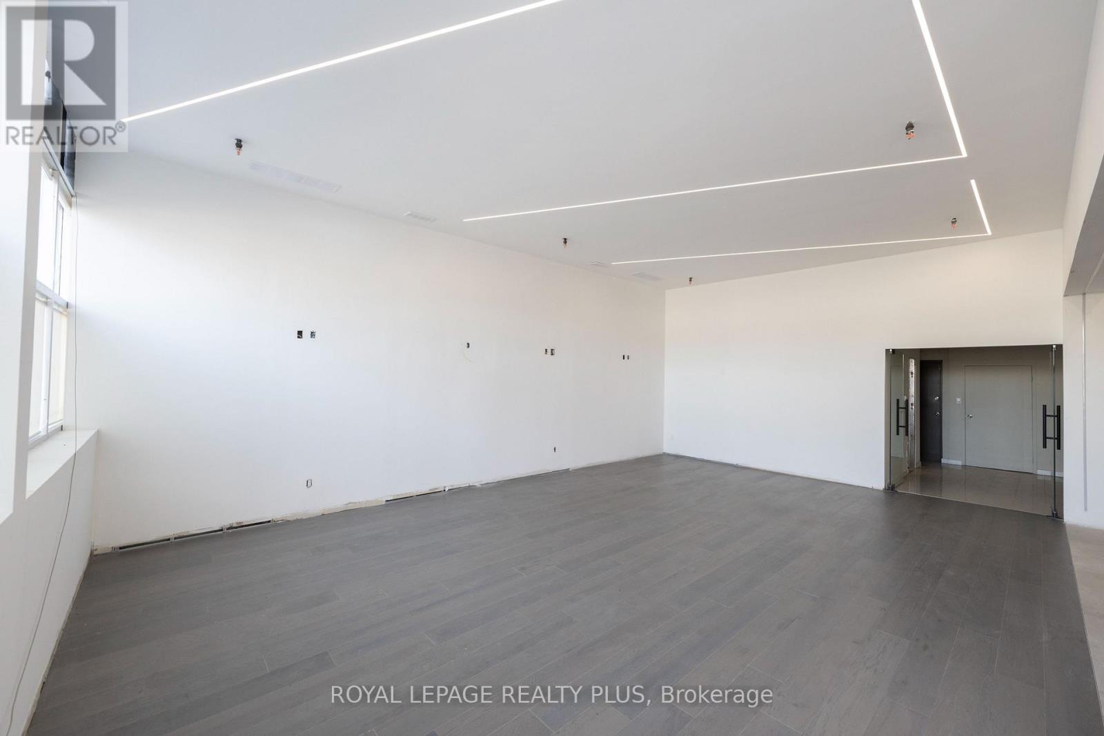 54 - 5100 South Service Road, Burlington, Ontario  L7L 6A5 - Photo 11 - W12403510