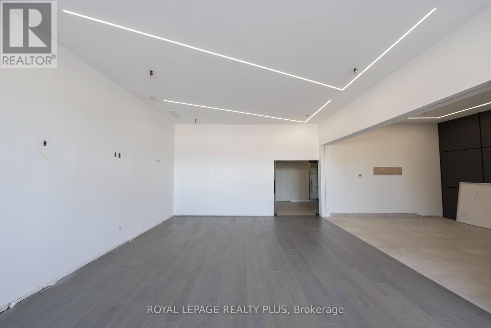 54 - 5100 South Service Road, Burlington, Ontario  L7L 6A5 - Photo 12 - W12403510