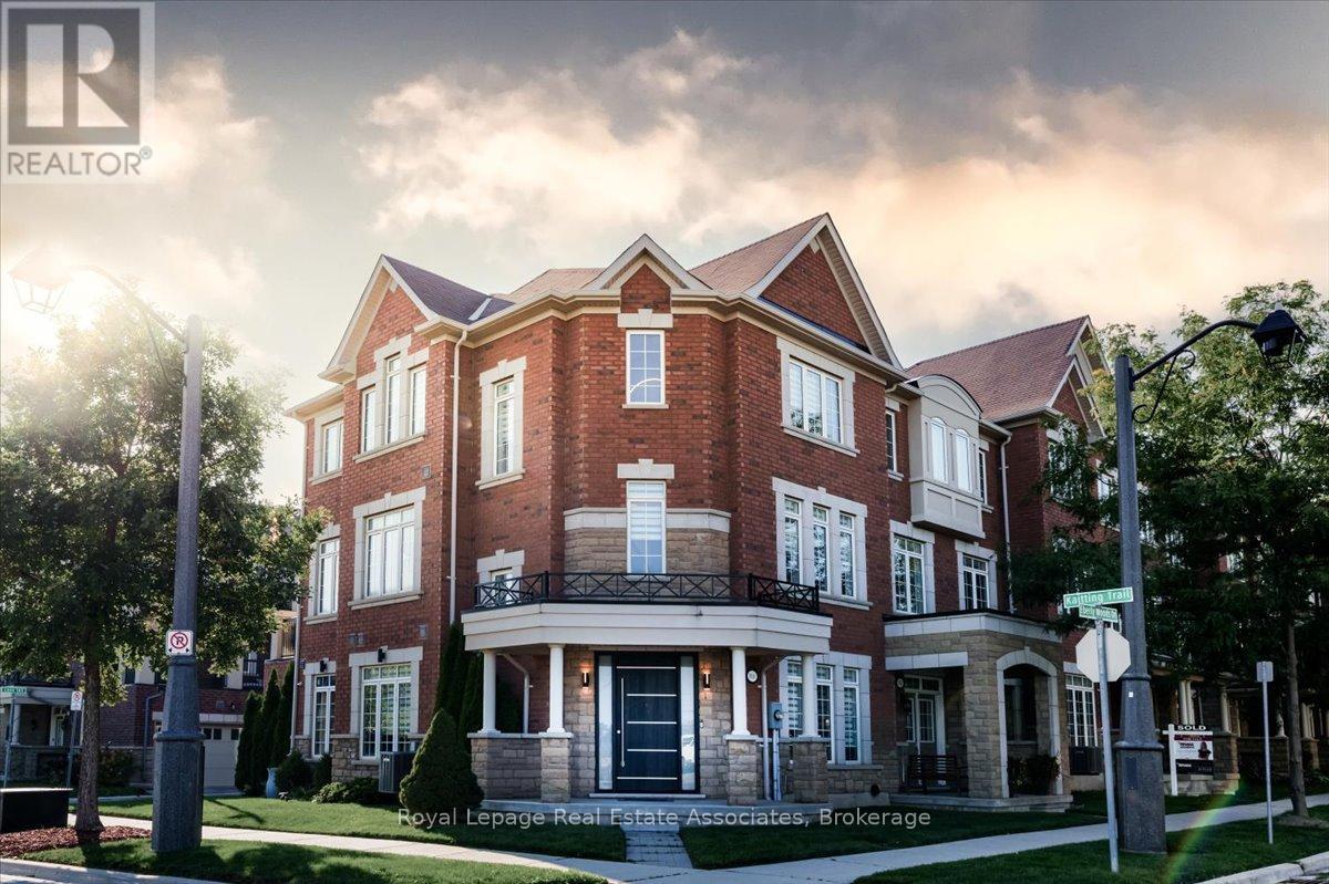 3040 EBERLY WOODS DRIVE, Oakville, Ontario