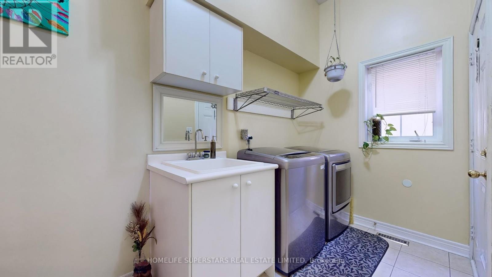 57 Quailvalley Drive, Brampton, Ontario  L6R 0N7 - Photo 20 - W12403663