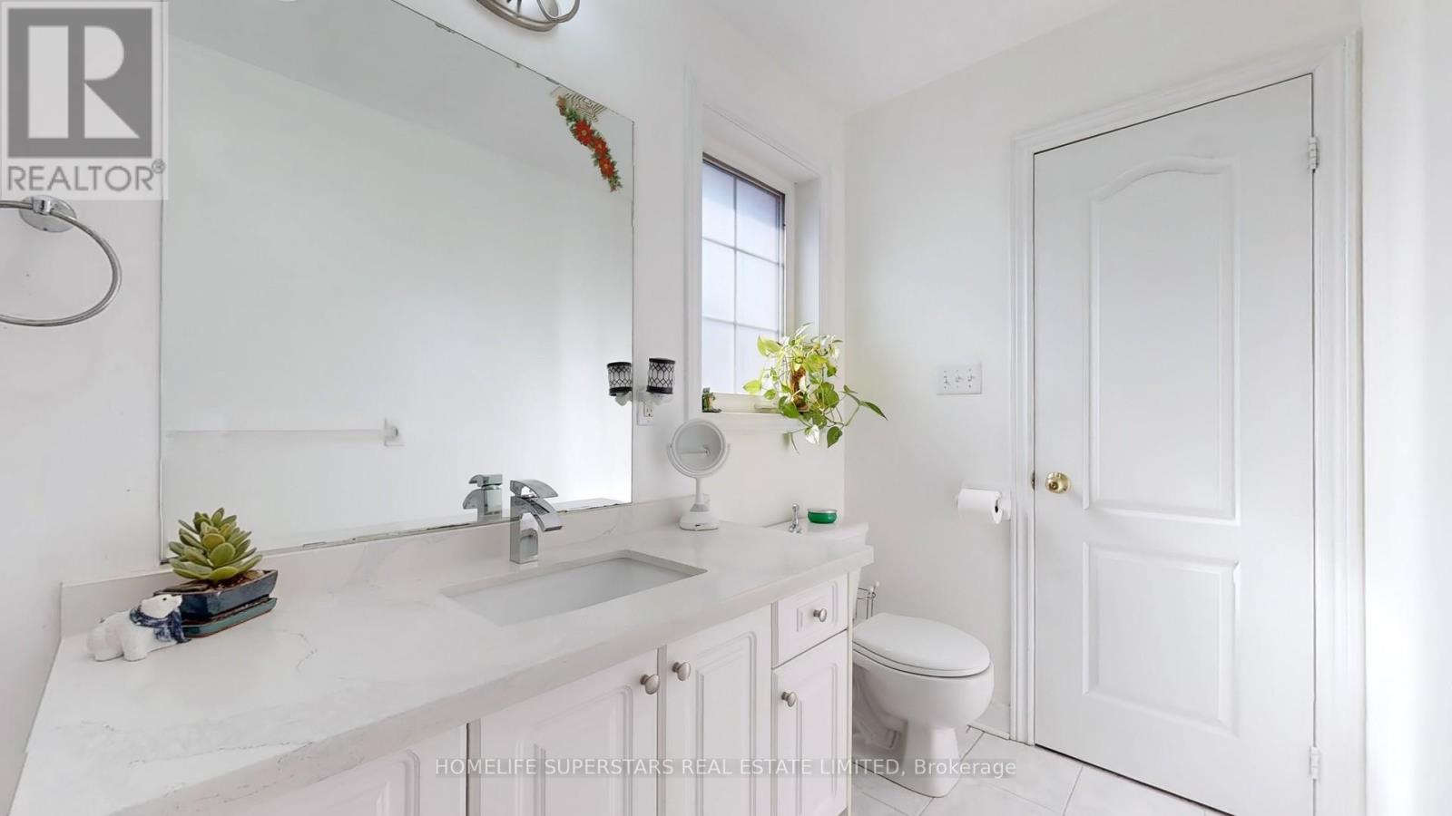 57 Quailvalley Drive, Brampton, Ontario  L6R 0N7 - Photo 30 - W12403663