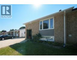 28 SOUTHGLEN Road, Brantford, Ontario
