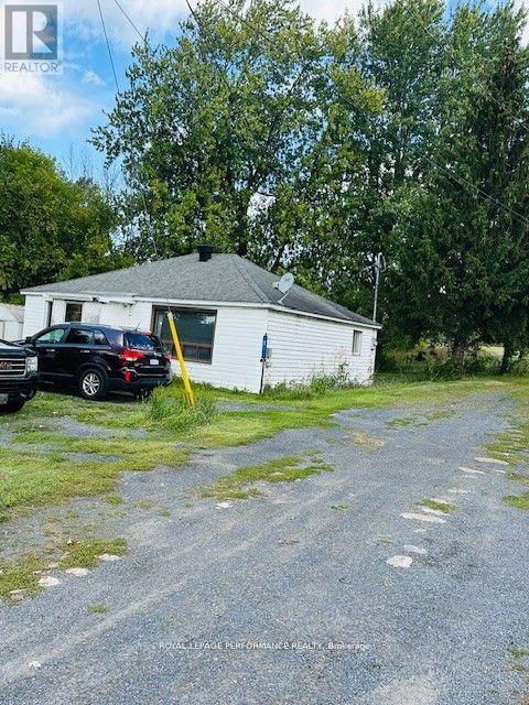 18787 County Rd 2 Road, South Glengarry, Ontario  K6H 7J8 - Photo 10 - X12403616