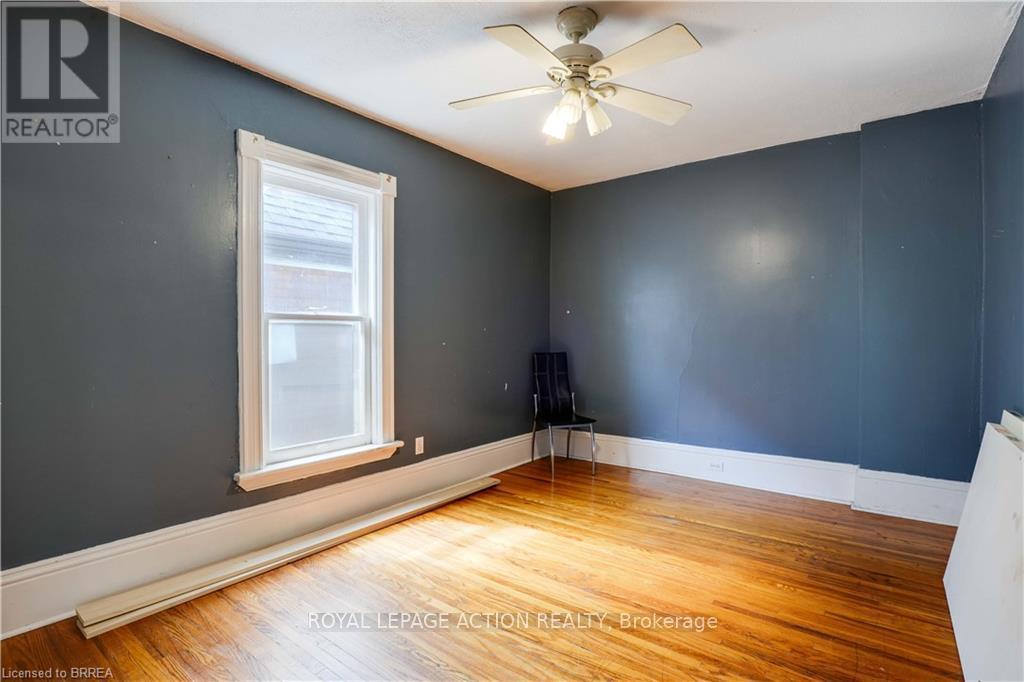 300 Dalhousie Street, Brantford, Ontario  N3S 3V5 - Photo 17 - X12403588