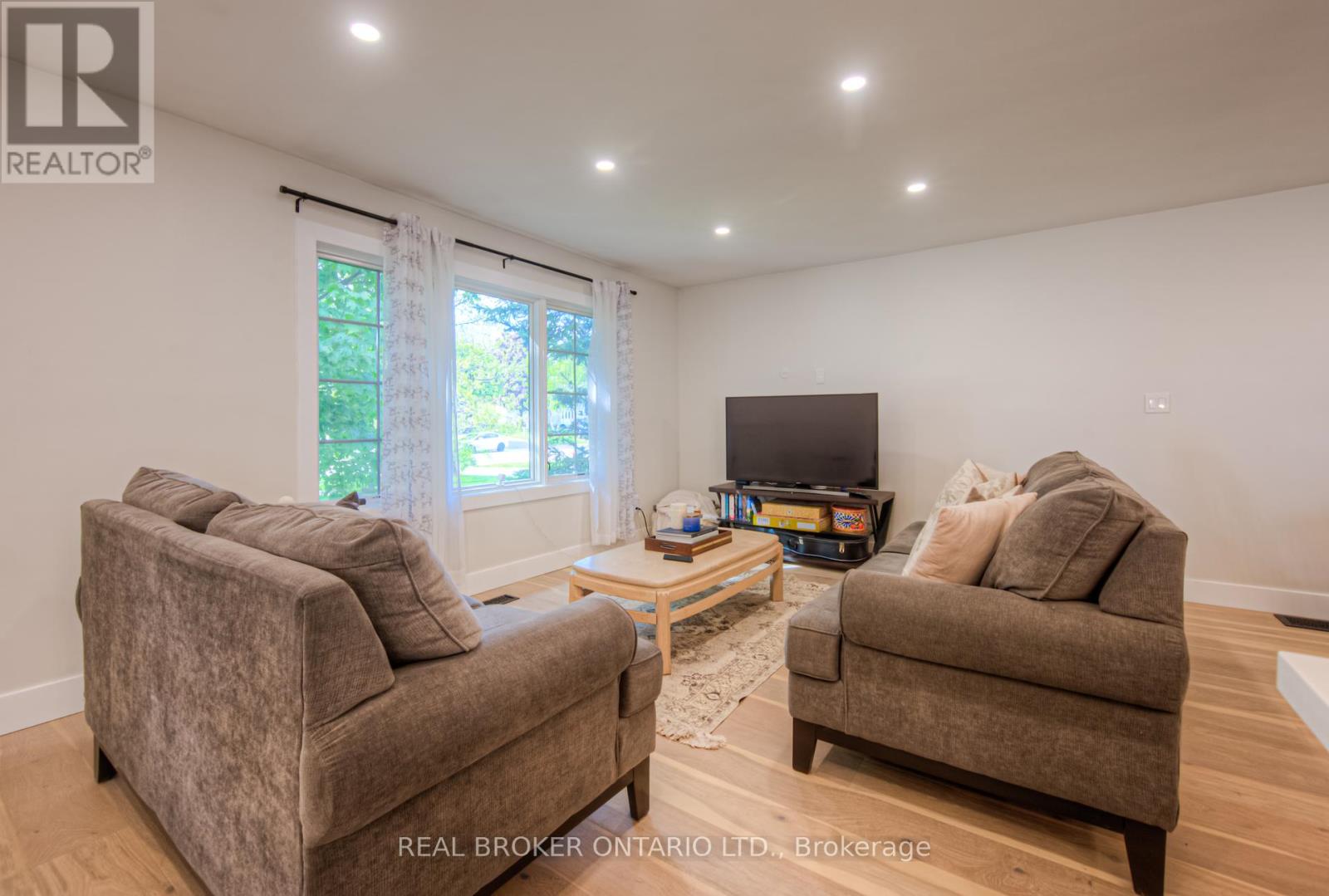 23 Carberry Road, Erin, Ontario  N0B 1T0 - Photo 11 - X12403621