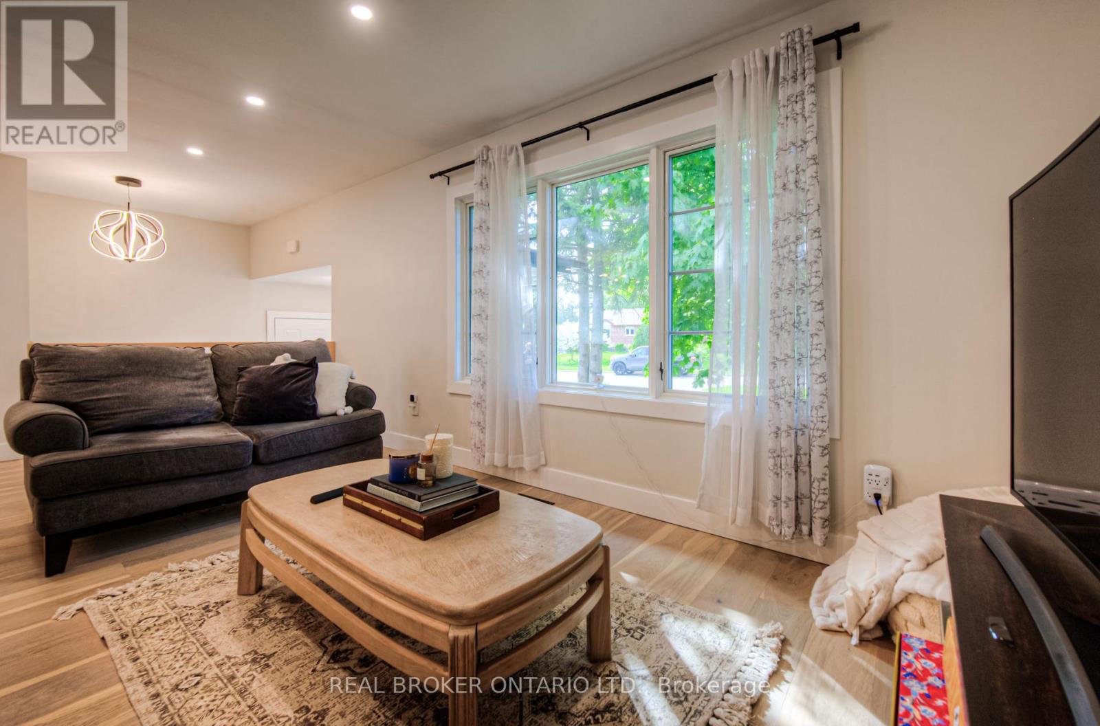 23 Carberry Road, Erin, Ontario  N0B 1T0 - Photo 13 - X12403621