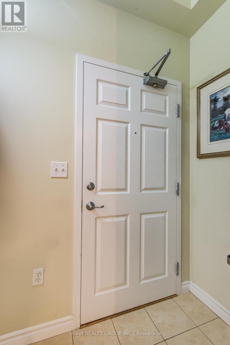 118 - 308 Watson Parkway, Guelph, Ontario  N1E 0G7 - Photo 15 - X12403629