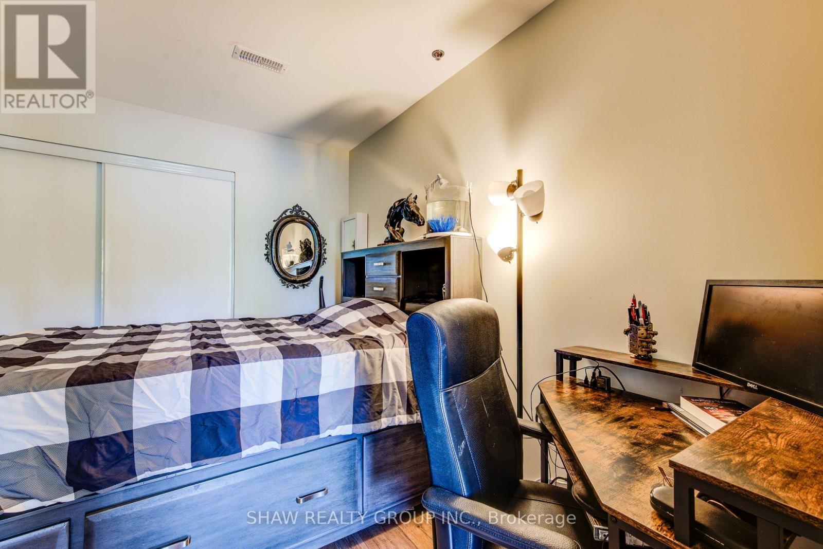 118 - 308 Watson Parkway, Guelph, Ontario  N1E 0G7 - Photo 28 - X12403629
