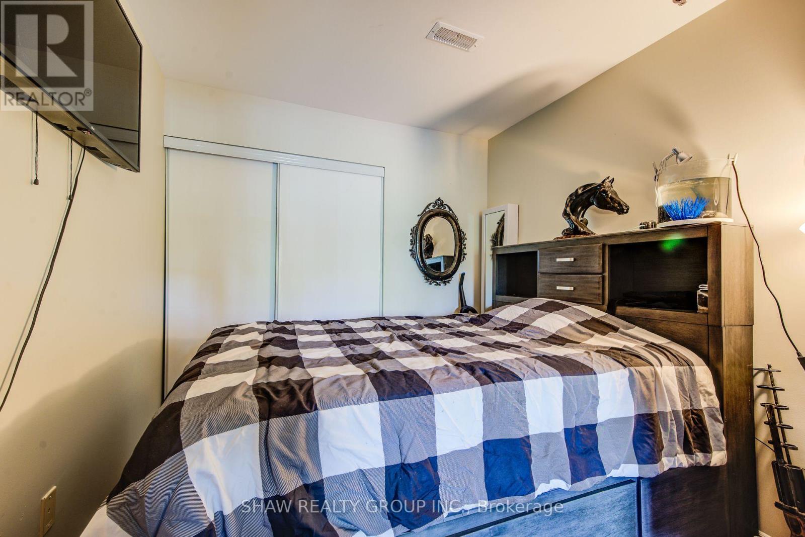 118 - 308 Watson Parkway, Guelph, Ontario  N1E 0G7 - Photo 29 - X12403629