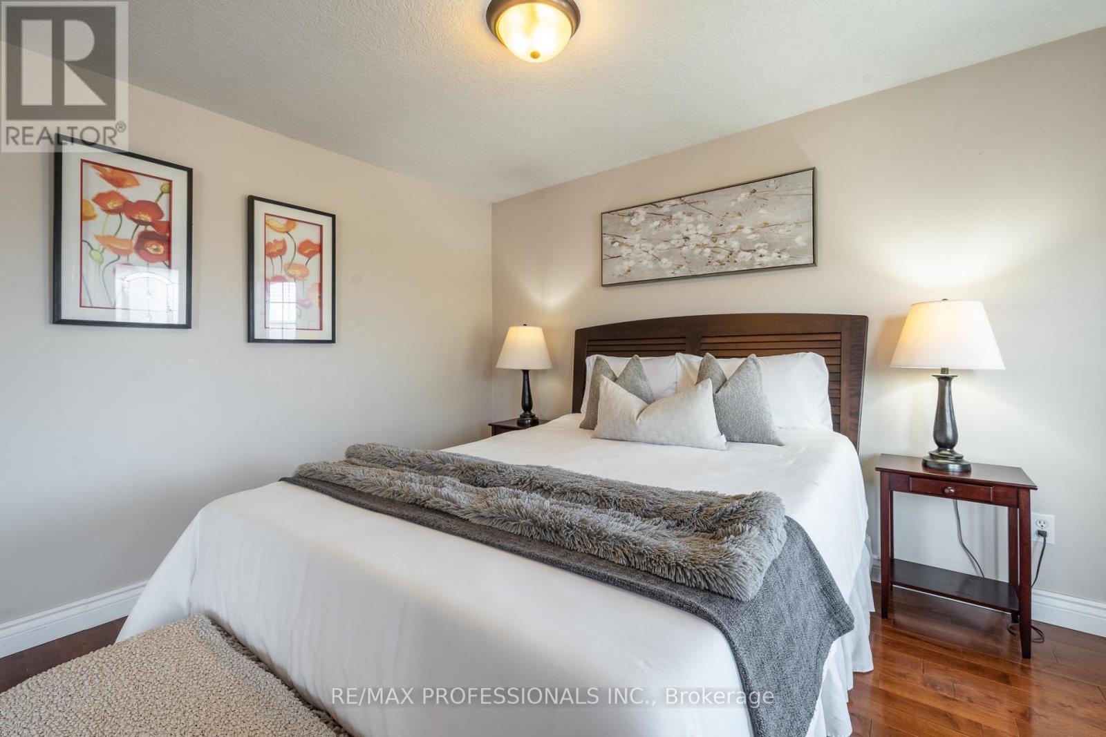 47 Mcnichol Drive, Cambridge, Ontario  N1P 1C9 - Photo 19 - X12403682