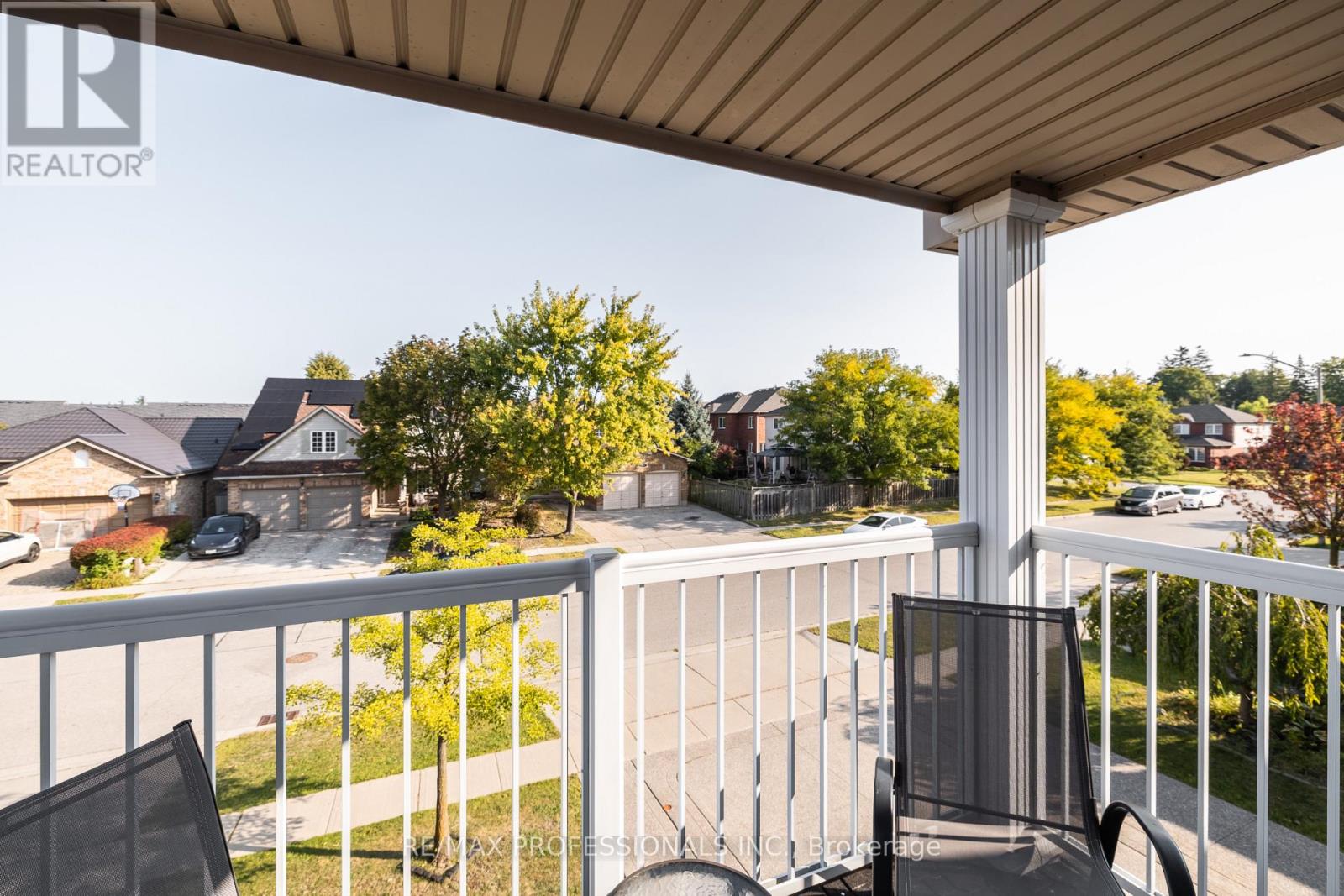 47 Mcnichol Drive, Cambridge, Ontario  N1P 1C9 - Photo 23 - X12403682
