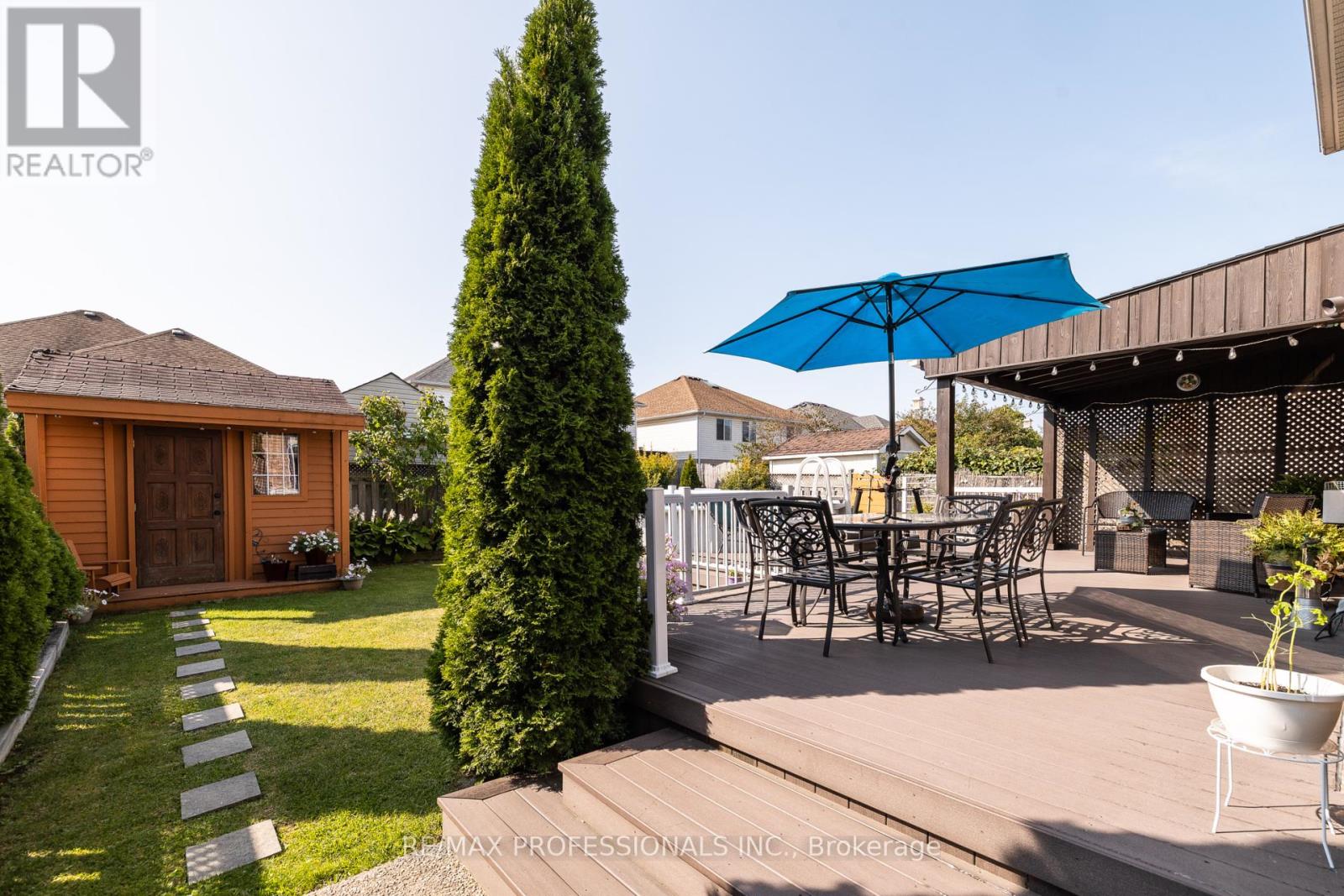 47 Mcnichol Drive, Cambridge, Ontario  N1P 1C9 - Photo 38 - X12403682