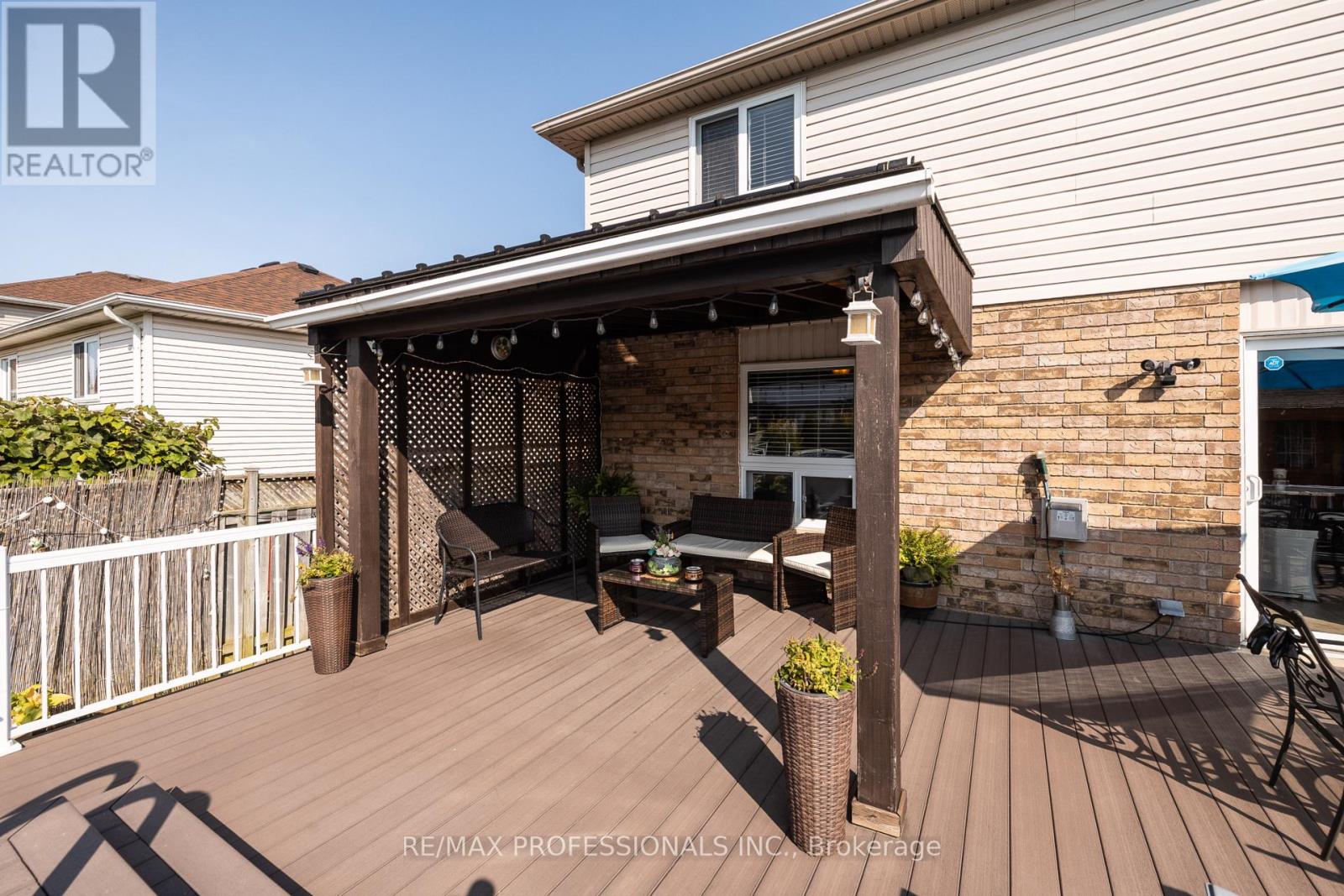 47 Mcnichol Drive, Cambridge, Ontario  N1P 1C9 - Photo 42 - X12403682