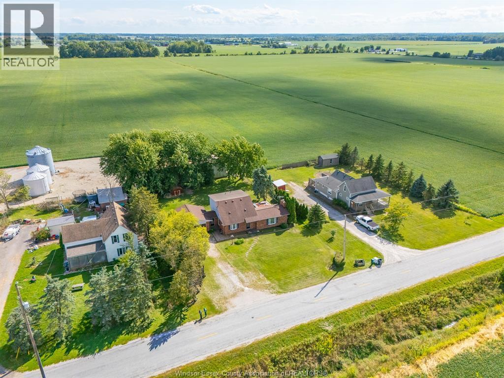 220 Road 8 W, Kingsville, Ontario  N8M 2X5 - Photo 2 - 25023384