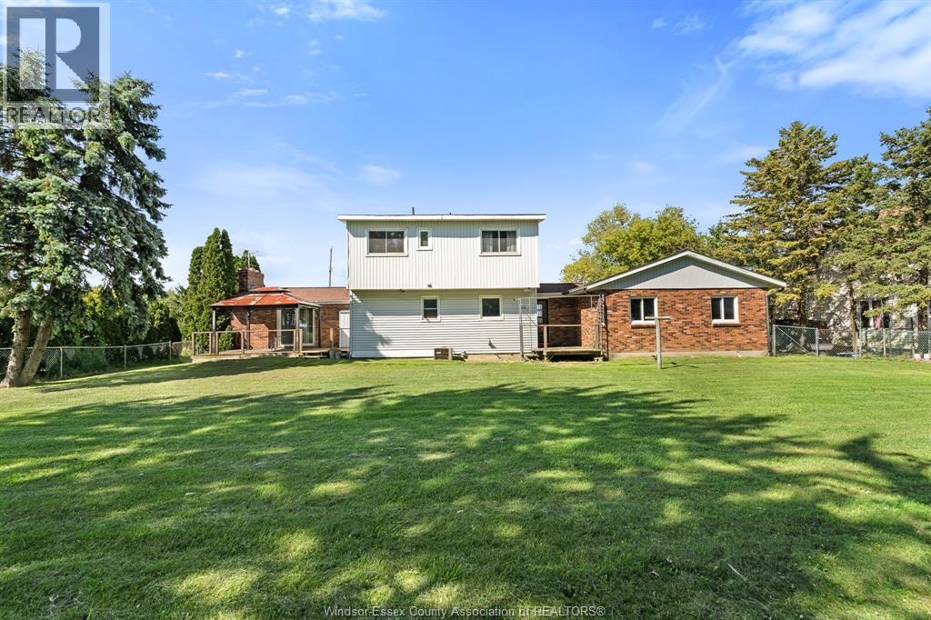 220 Road 8 W, Kingsville, Ontario  N8M 2X5 - Photo 28 - 25023384