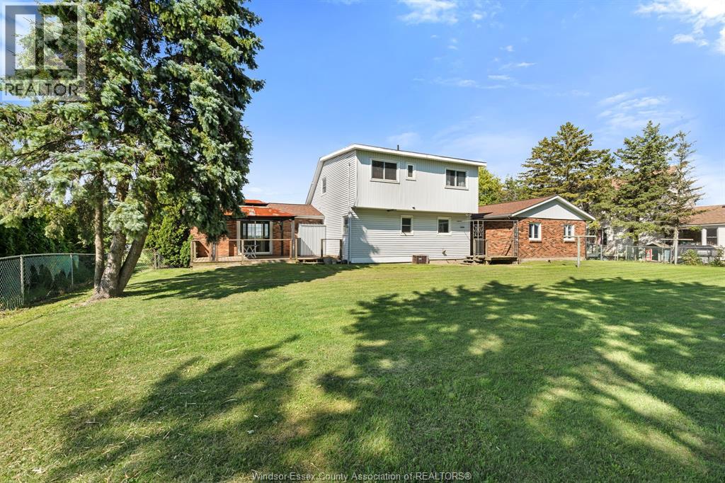 220 Road 8 W, Kingsville, Ontario  N8M 2X5 - Photo 29 - 25023384