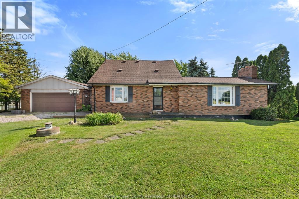 220 Road 8 W, Kingsville, Ontario  N8M 2X5 - Photo 3 - 25023384
