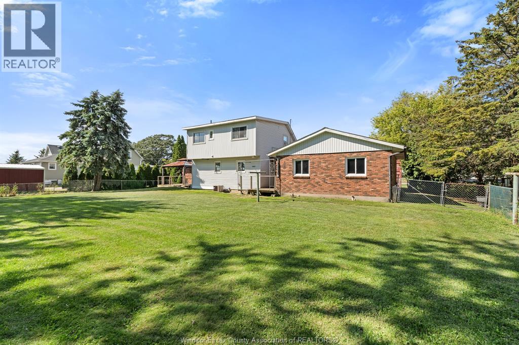220 Road 8 W, Kingsville, Ontario  N8M 2X5 - Photo 30 - 25023384