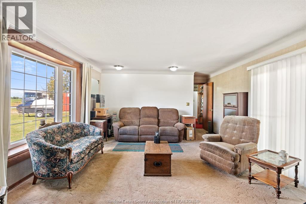220 Road 8 W, Kingsville, Ontario  N8M 2X5 - Photo 5 - 25023384