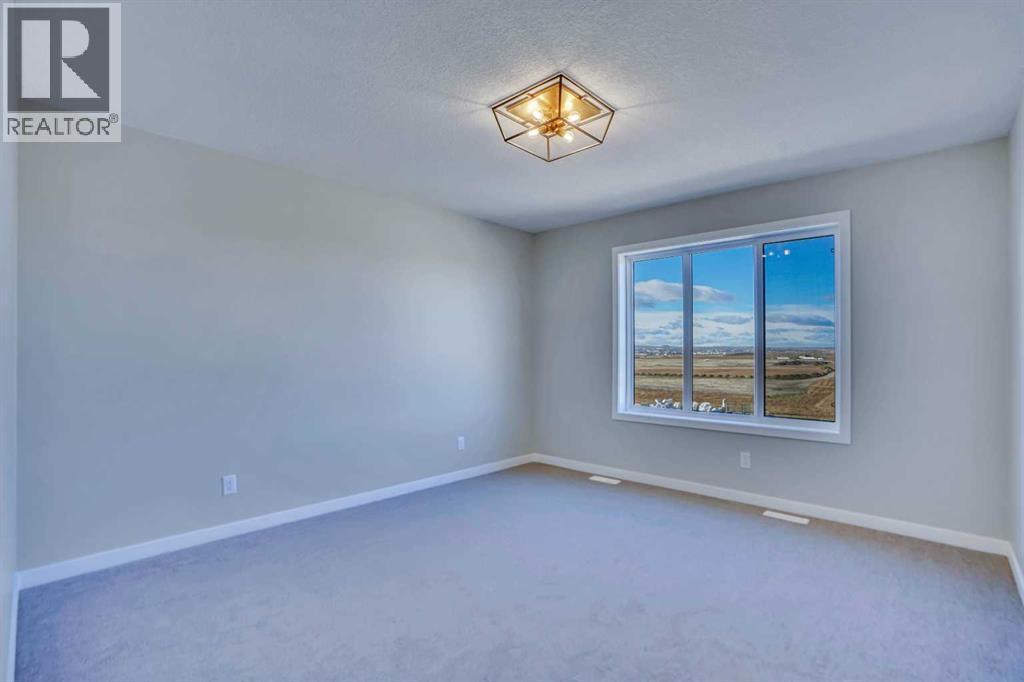 305 Lucas Place Nw, Calgary, Alberta  T3P 2E4 - Photo 21 - A2257129