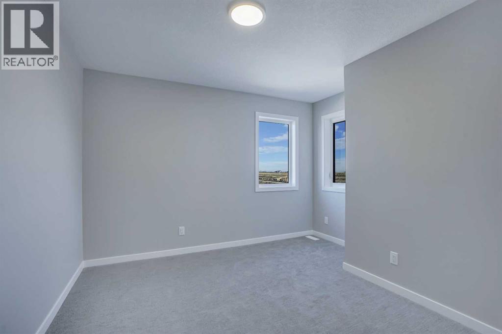 305 Lucas Place Nw, Calgary, Alberta  T3P 2E4 - Photo 27 - A2257129