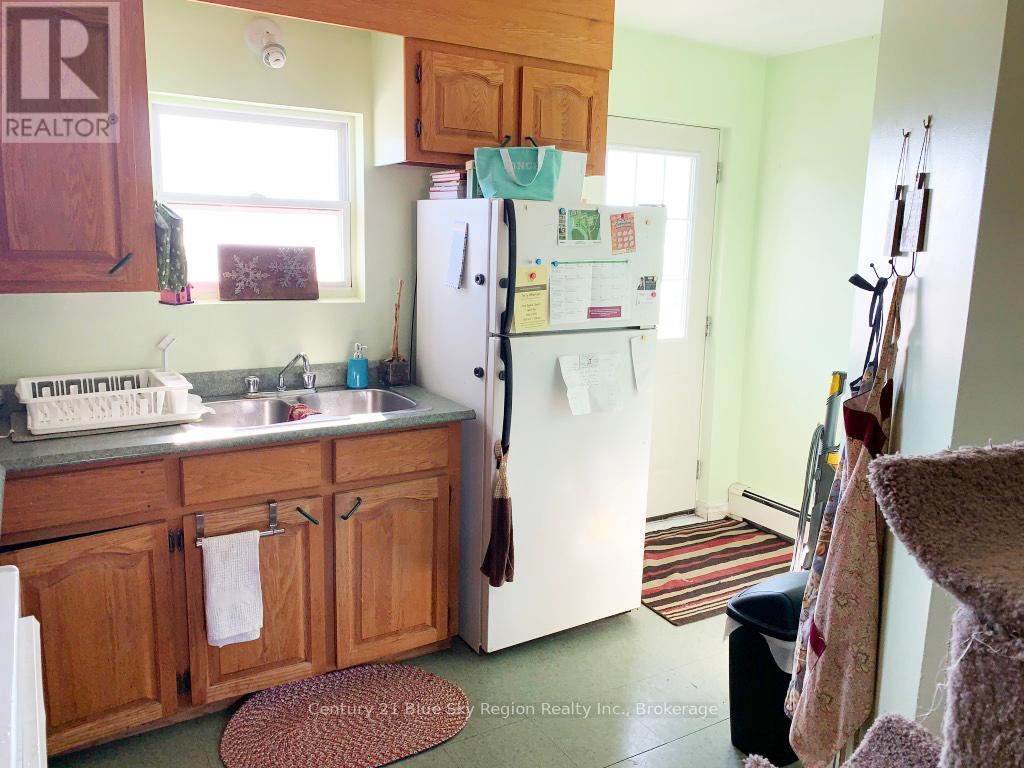 555 Main Street W, North Bay, Ontario  P1B 2V3 - Photo 16 - X12403832