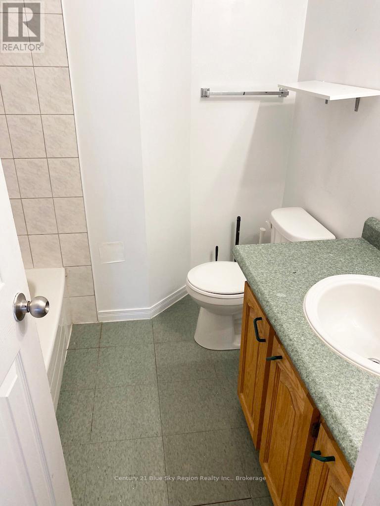 555 Main Street W, North Bay, Ontario  P1B 2V3 - Photo 17 - X12403832