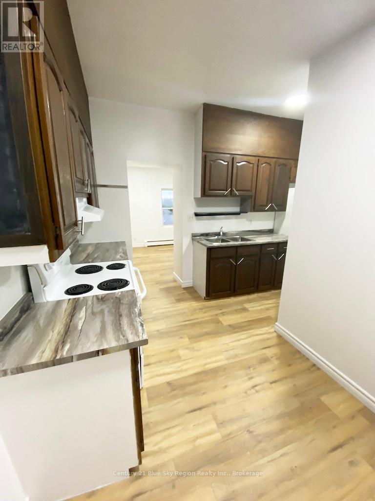 555 Main Street W, North Bay, Ontario  P1B 2V3 - Photo 6 - X12403832
