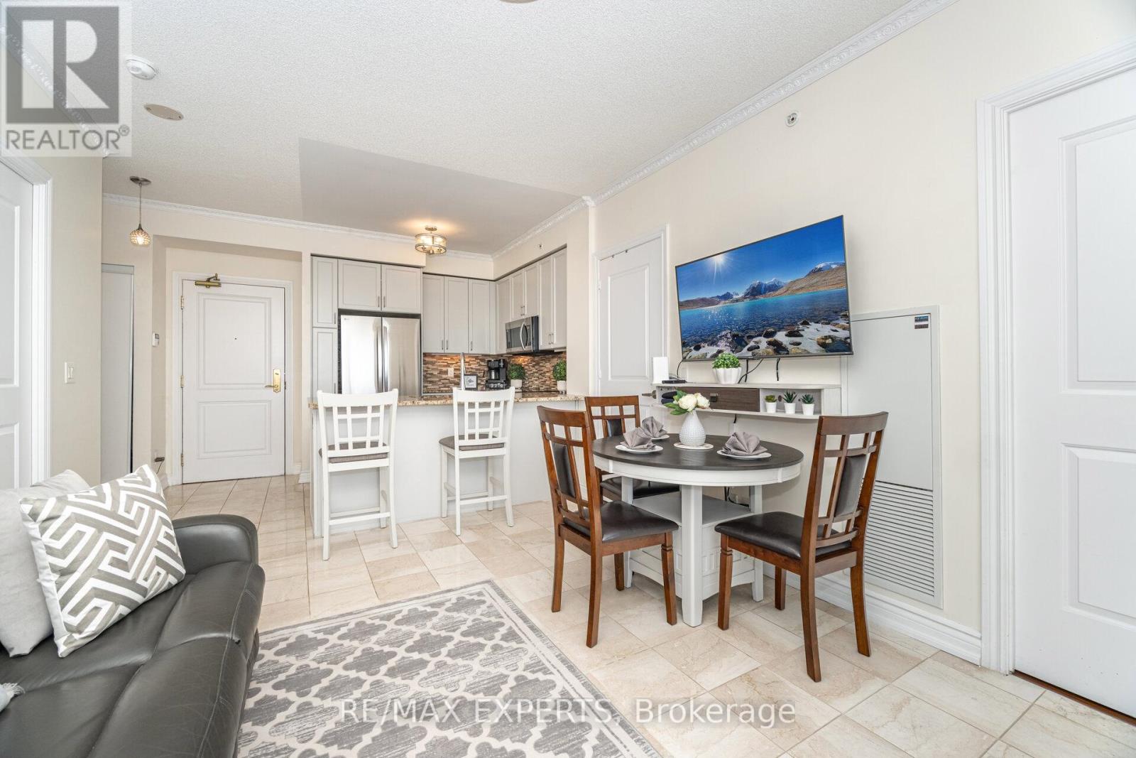809 - 9255 Jane Street, Vaughan, Ontario  L6A 0K1 - Photo 13 - N12403466