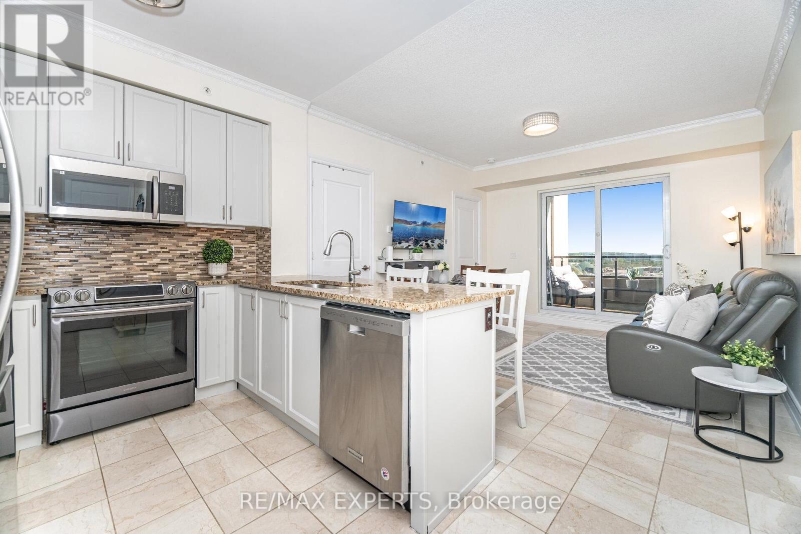 809 - 9255 Jane Street, Vaughan, Ontario  L6A 0K1 - Photo 12 - N12403466