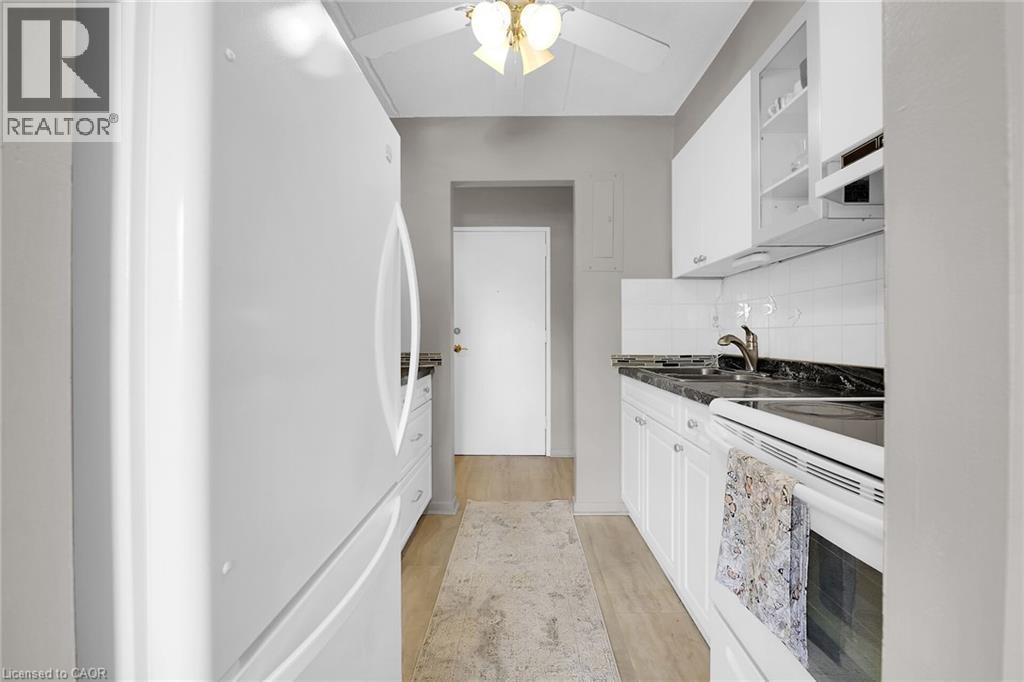 198 Scott Street Unit# 220, St. Catharines, Ontario  L2N 5T3 - Photo 13 - 40769763
