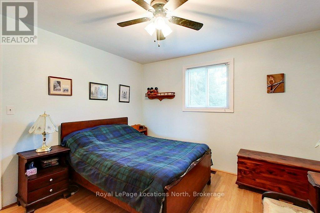 151 Gardiner Street, Meaford, Ontario  N4L 1X6 - Photo 18 - X12403824
