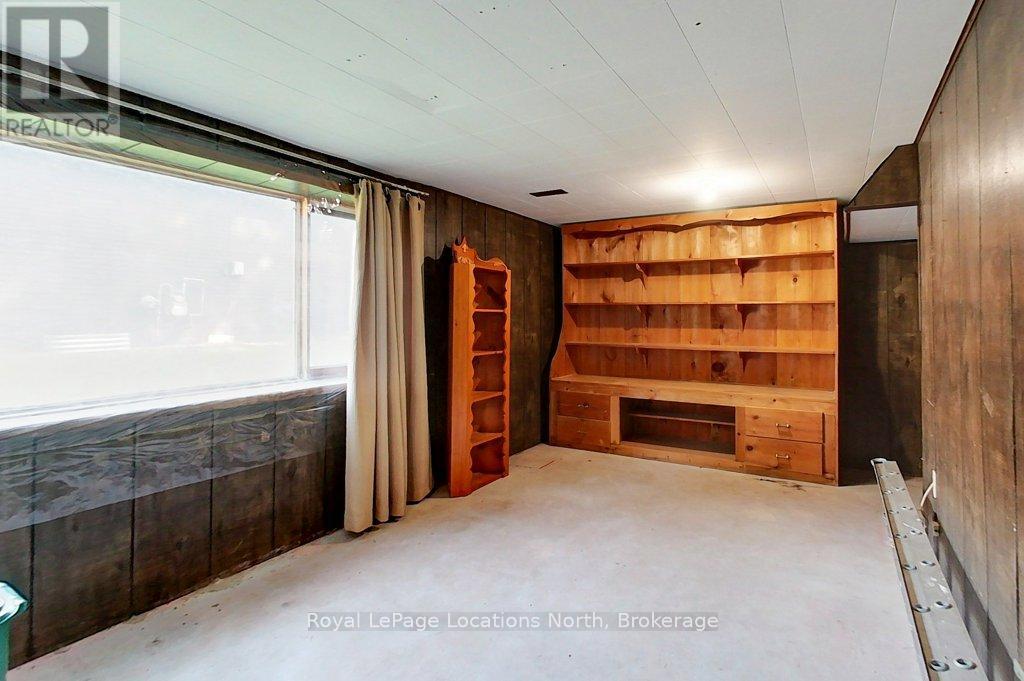 151 Gardiner Street, Meaford, Ontario  N4L 1X6 - Photo 22 - X12403824
