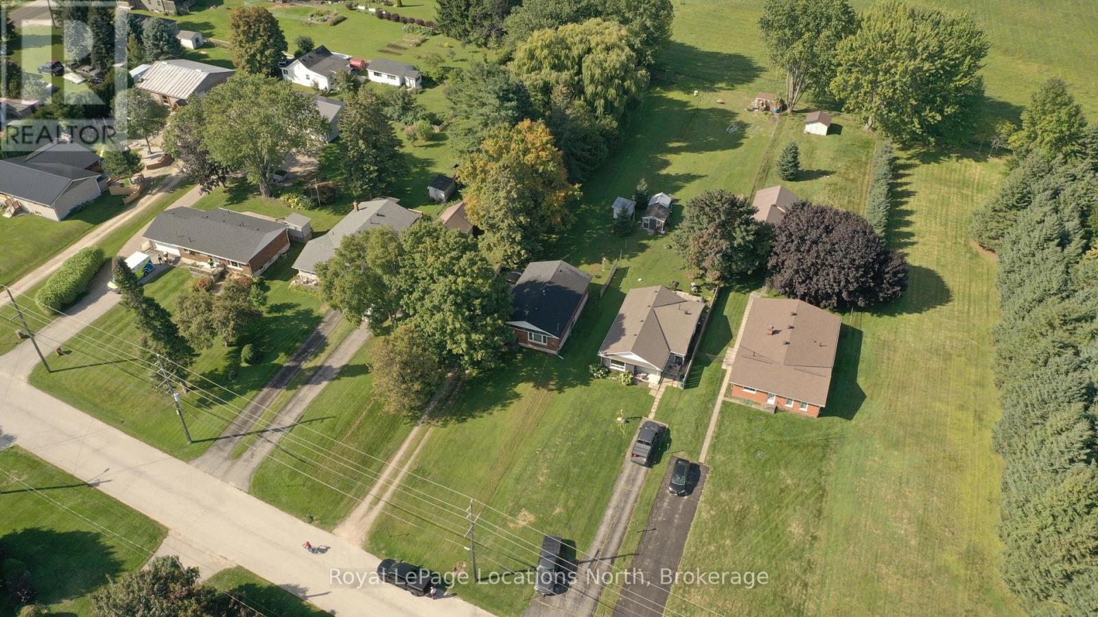 151 Gardiner Street, Meaford, Ontario  N4L 1X6 - Photo 28 - X12403824