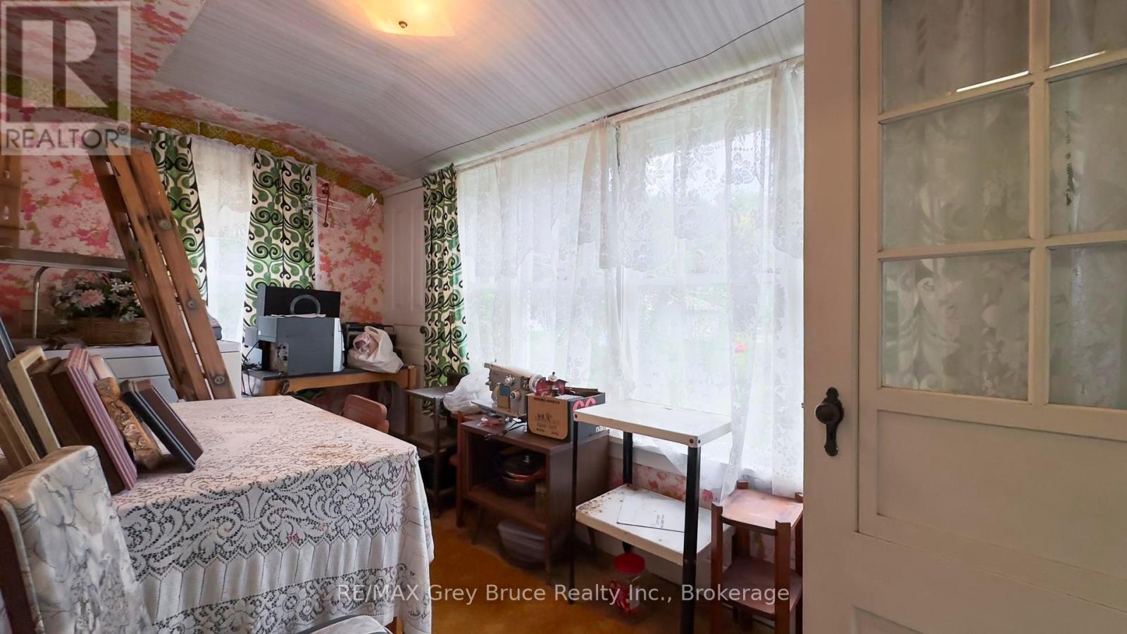 367 1st Avenue S, Arran-Elderslie, Ontario  N0G 1L0 - Photo 17 - X12403861