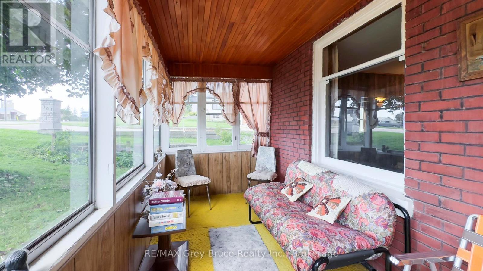 367 1st Avenue S, Arran-Elderslie, Ontario  N0G 1L0 - Photo 2 - X12403861
