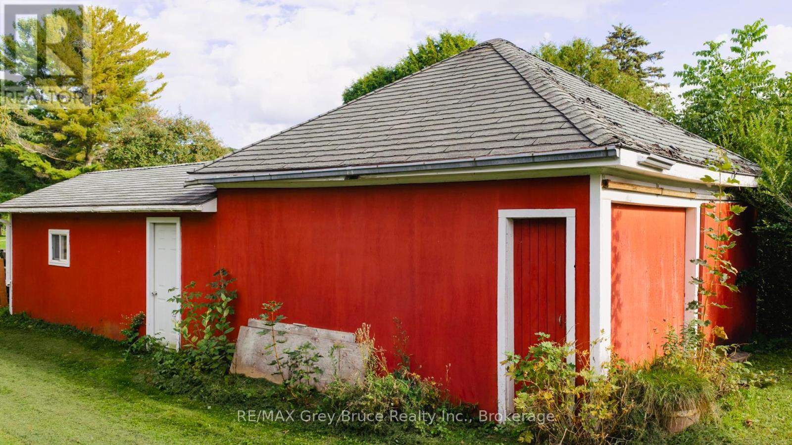 367 1st Avenue S, Arran-Elderslie, Ontario  N0G 1L0 - Photo 32 - X12403861