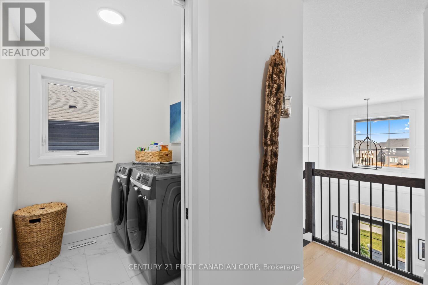 1907 Fountain Grass Drive, London South, Ontario  N6K 0M2 - Photo 33 - X12403871