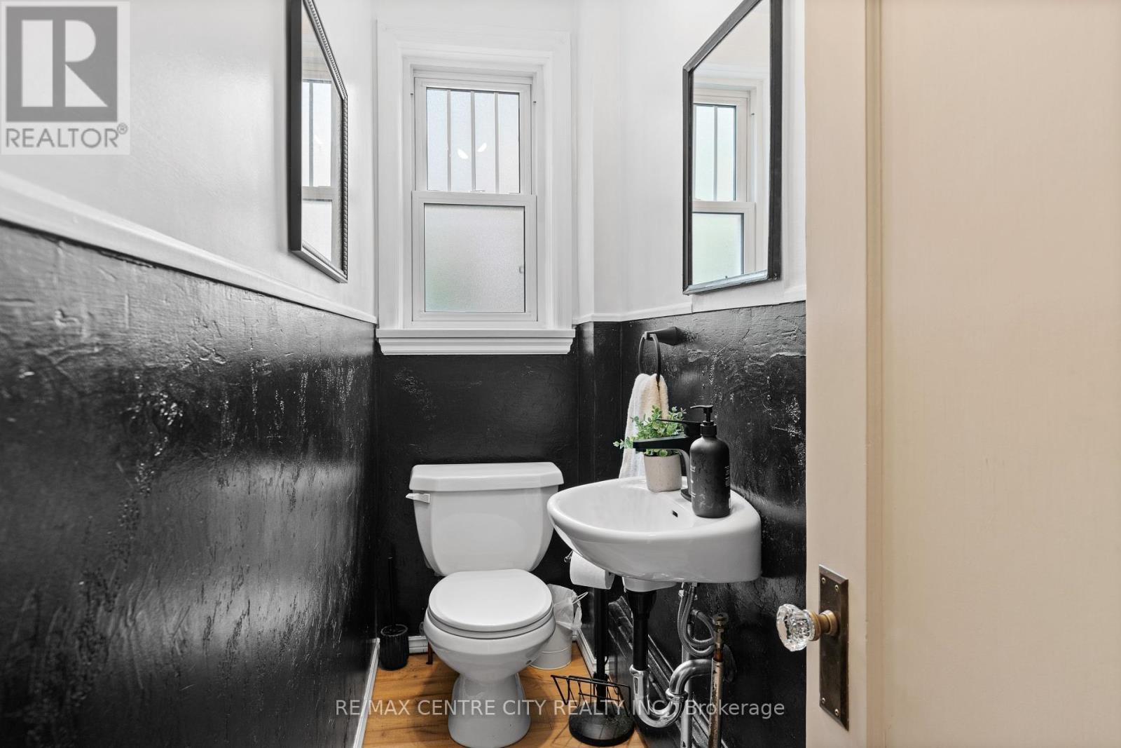 182 John Street S, Aylmer, Ontario  N5H 2C5 - Photo 22 - X12403876