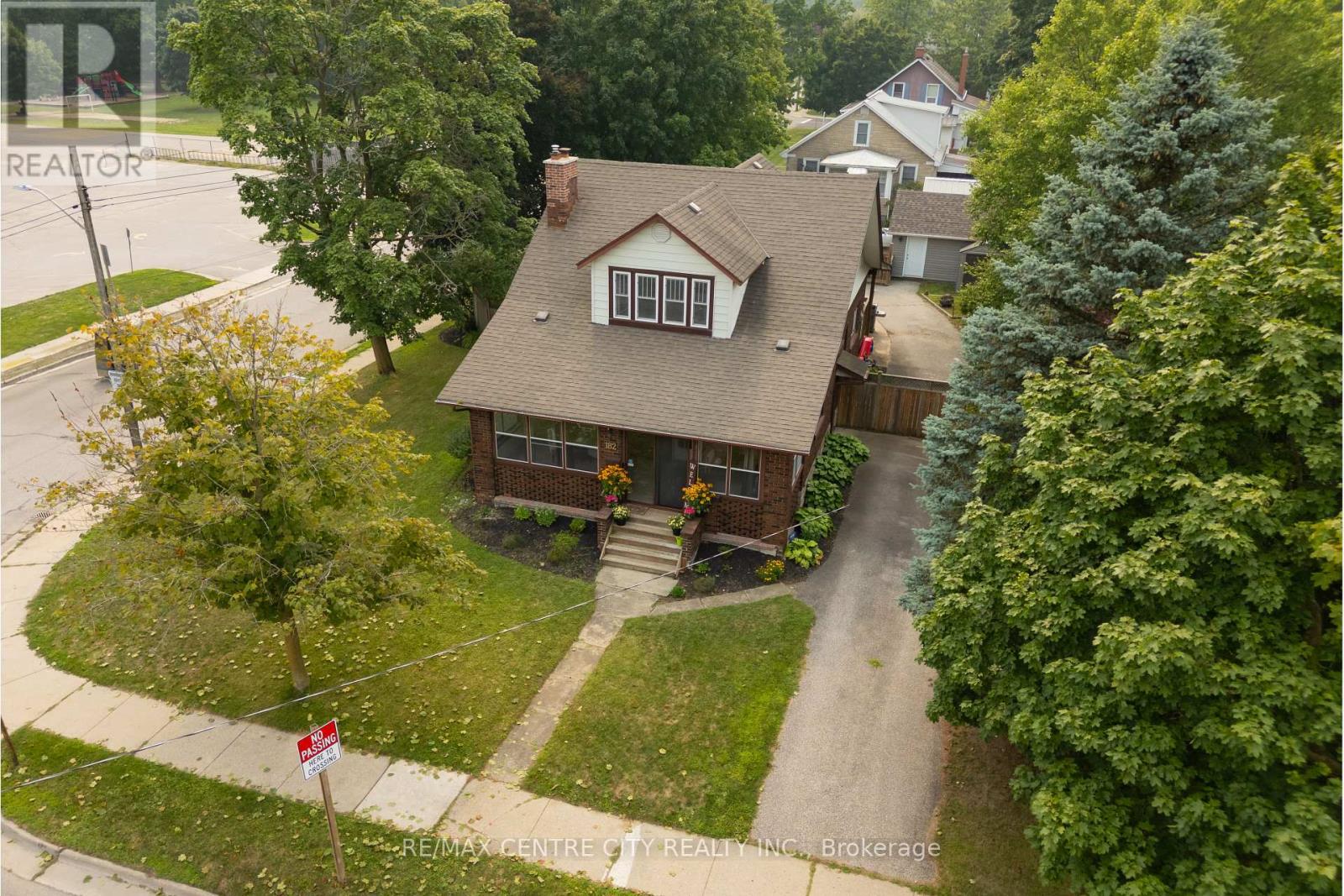 182 John Street S, Aylmer, Ontario  N5H 2C5 - Photo 4 - X12403876