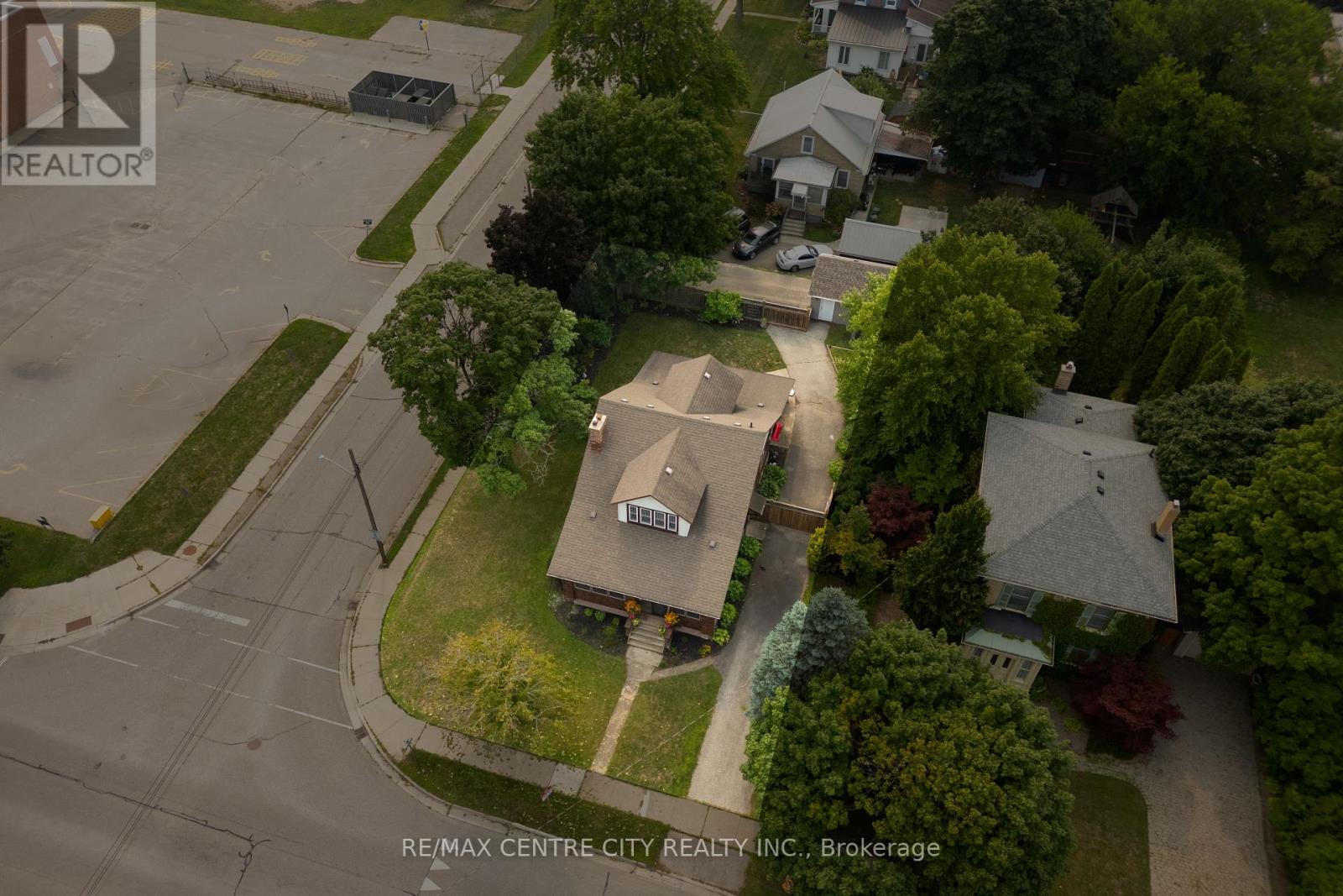 182 John Street S, Aylmer, Ontario  N5H 2C5 - Photo 5 - X12403876