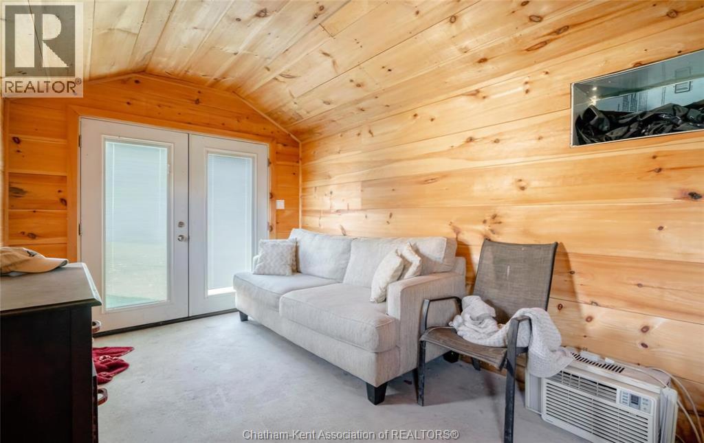 1040 Kerr Avenue, Erieau, Ontario  N0P 1N0 - Photo 22 - 25022992