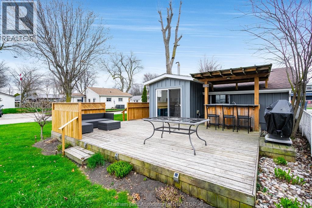 1040 Kerr Avenue, Erieau, Ontario  N0P 1N0 - Photo 28 - 25022992