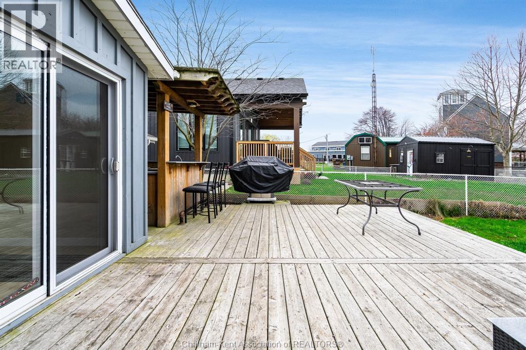 1040 Kerr Avenue, Erieau, Ontario  N0P 1N0 - Photo 30 - 25022992