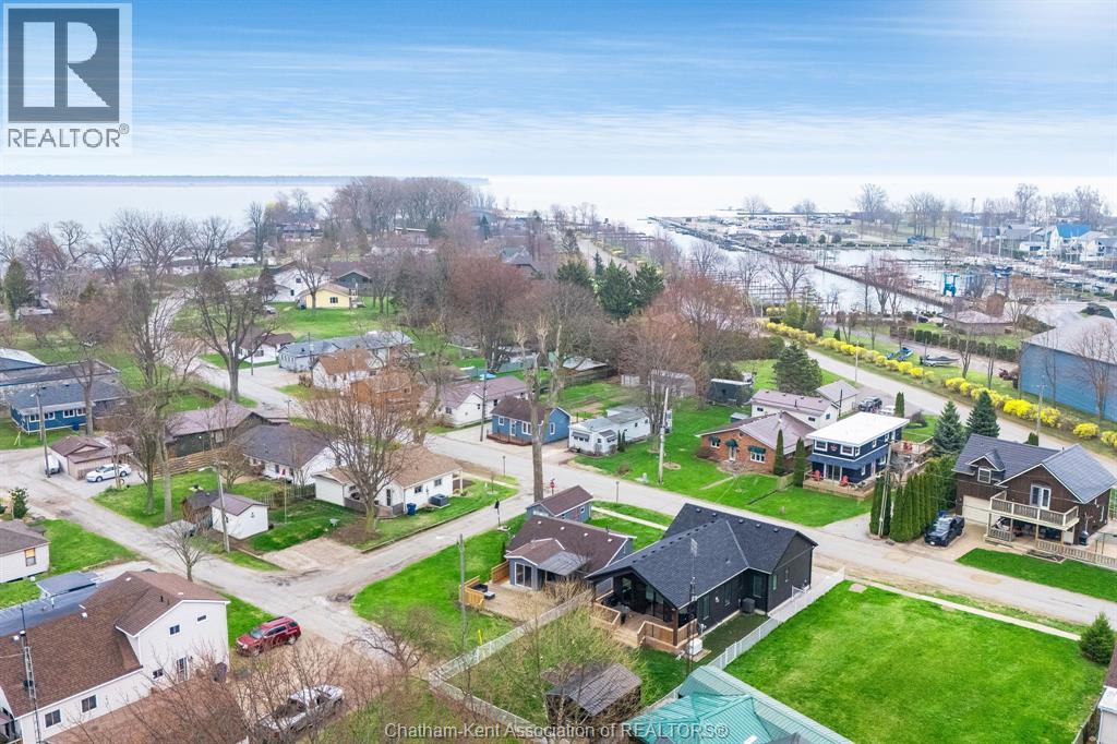 1040 Kerr Avenue, Erieau, Ontario  N0P 1N0 - Photo 44 - 25022992