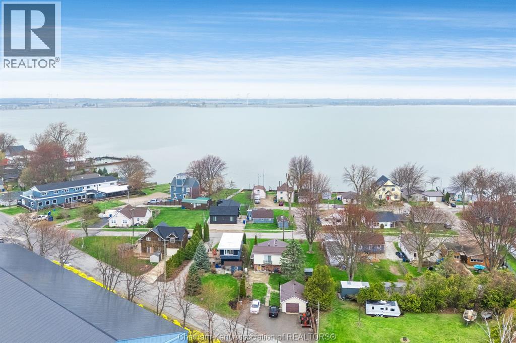 1040 Kerr Avenue, Erieau, Ontario  N0P 1N0 - Photo 46 - 25022992